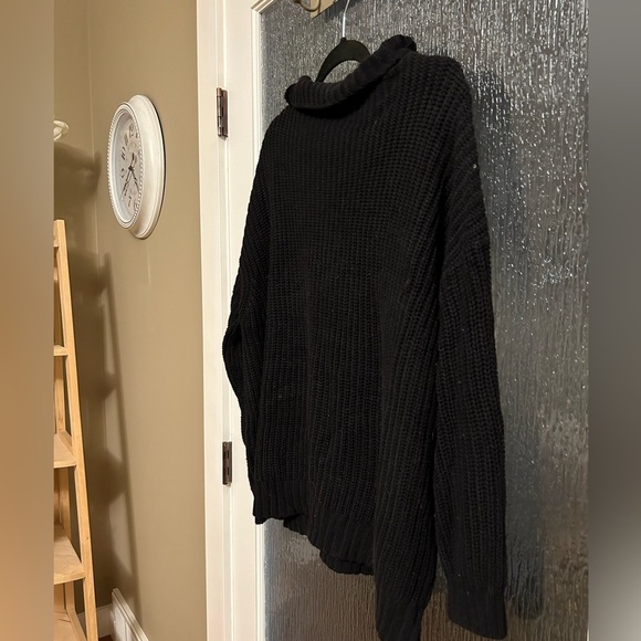 American Eagle Outfitters Sweaters - American Eagle Oversized Mockneck Sweater